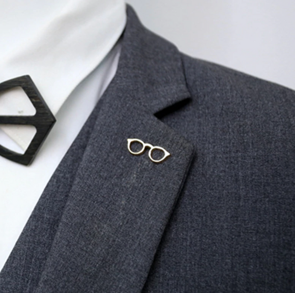 Retro Eyeglasses Pin